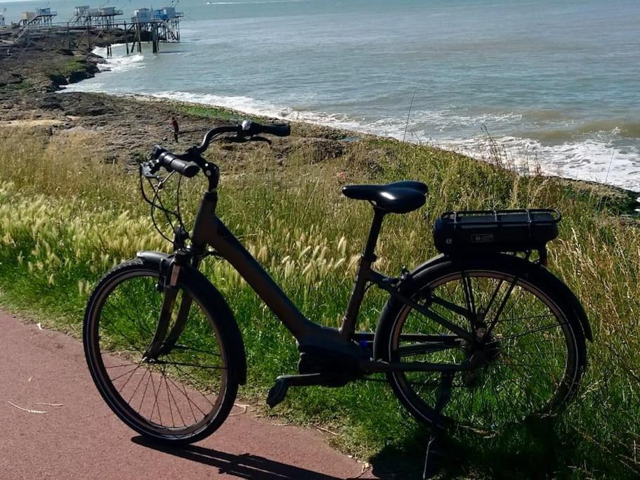A 1km Des Plages Avec 2 Velos Elec * Royan